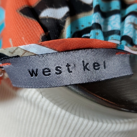 WEST KEI Elastic band-hem Top - Picture 8 of 10